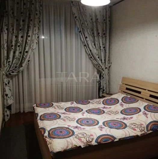 Casa cu 4 camere de vanzare in Floresti - Poză 6