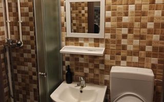# închiriez camera camin 12 mp wc dus în casa zona bularga - Poză 3
