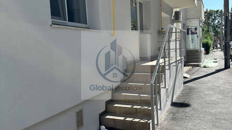 Spatiu comercial de inchiriat - Ion Mihalache 49mp - Poză 1