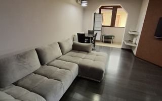Apartament pe 2 nivele intrare Dumbravita - Poză 2