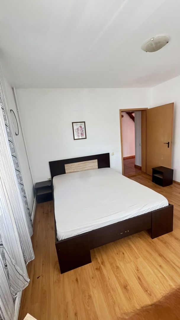 Apartament scara interioara - Poză 10