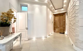 Apartament 3 camere, elegant si spațios, lângă parc, zona Centrala - Poză 19