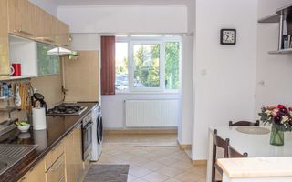 ageuropa.ro vinde apt. 2 cam. DECOMANDAT, RENOVAT si MOBILAT. - Poză 1