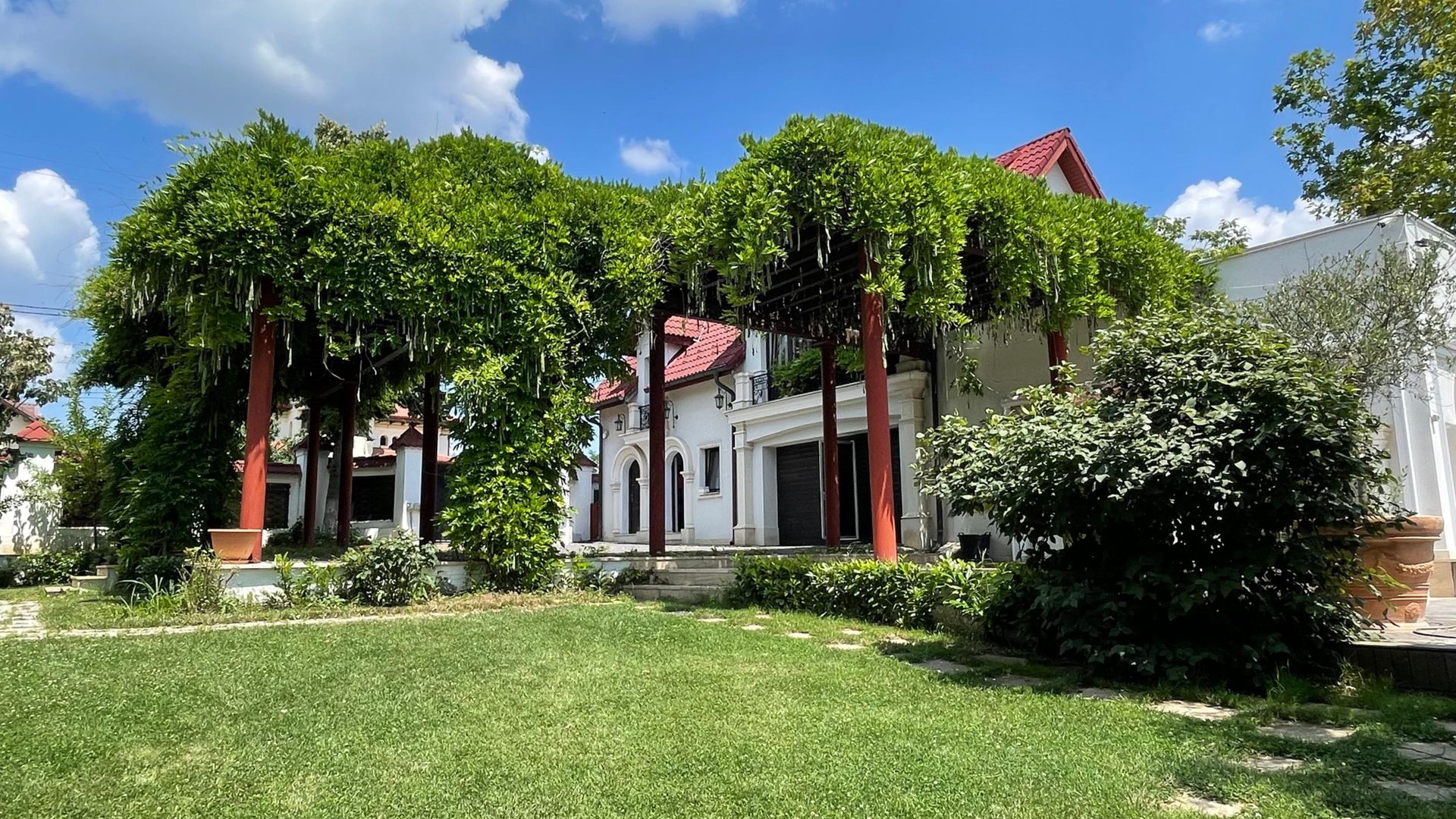 Domeniu vila Balotesti 4000 mp teren 60 m deschidere lac - Poză 11