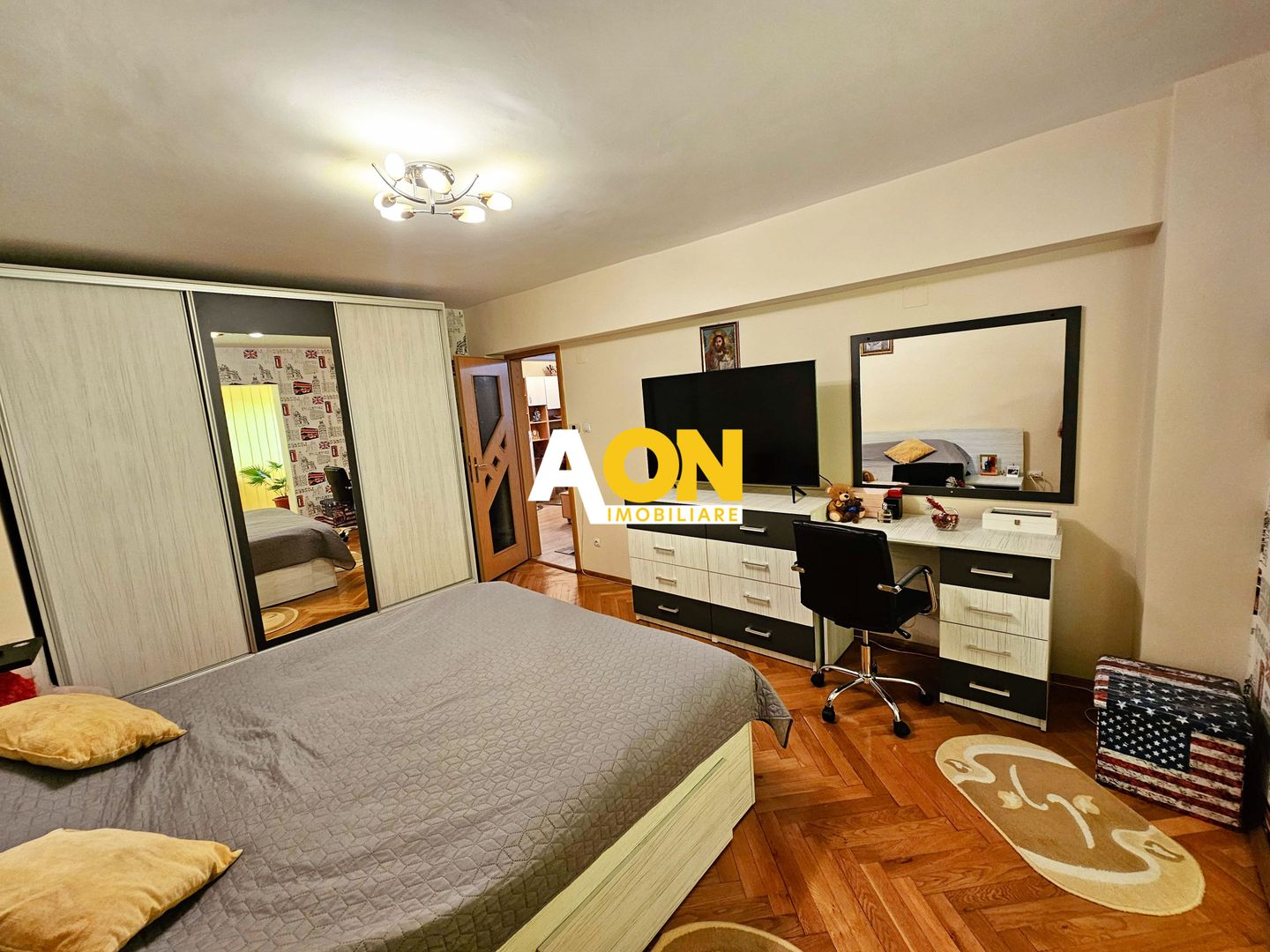 Apartament 3 camere, 70 mp, etaj 2, mobilat, utilat, ultracentral - Poză 2