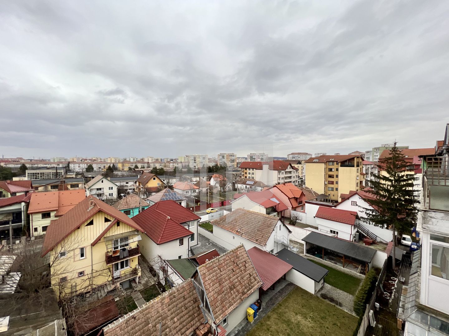 Apartament 3 camere- Aleea Steaza/ Ciresica- Vedere superba - Poză 12