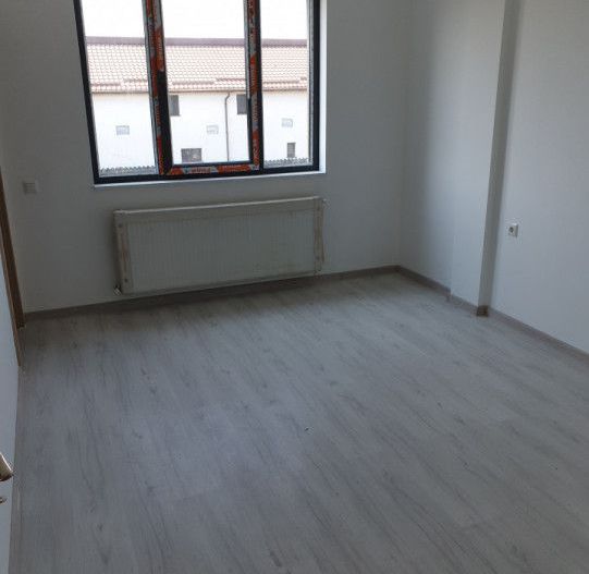 De Vanzare Casa in stil mediteranean in Stefanesti - Poză 11