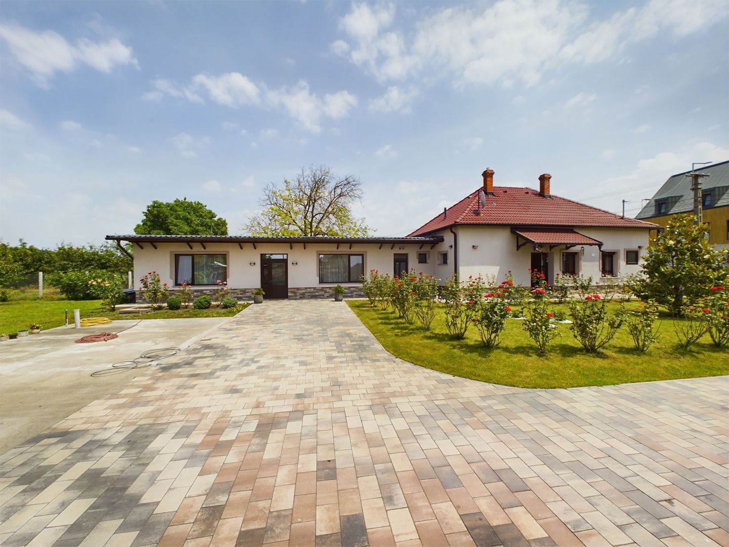 Afacere la cheie în Mezőhegyes-Ungaria - Poză 3