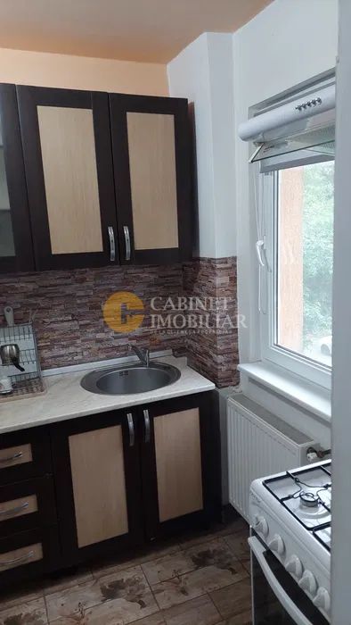 Apartament 2 Camere de Închiriat -Podu Roș -10 min de Palas - Poză 5