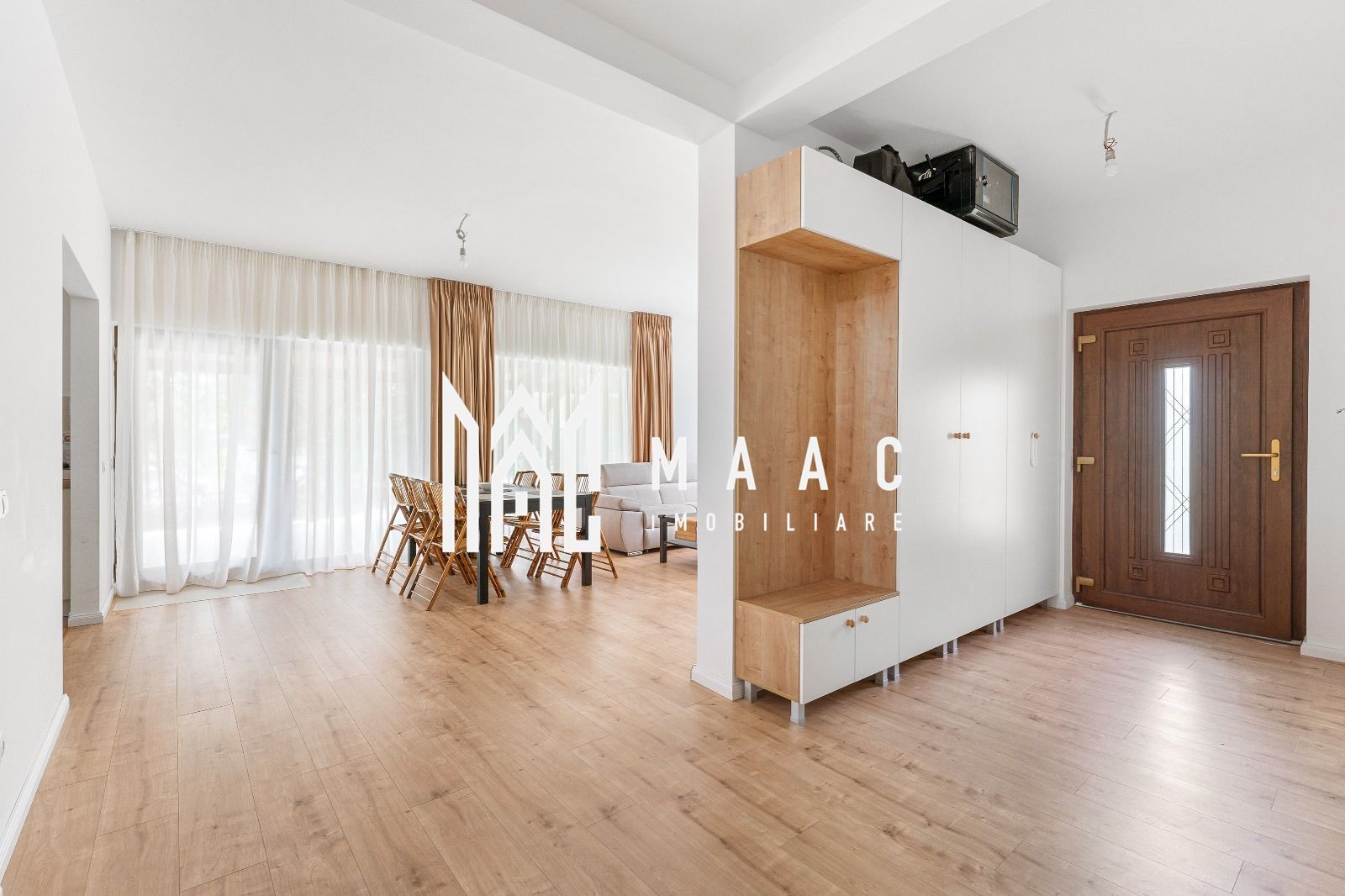 Casa 5 camere | Moderna | Teren 1036 MP | Tocile - Poză 9