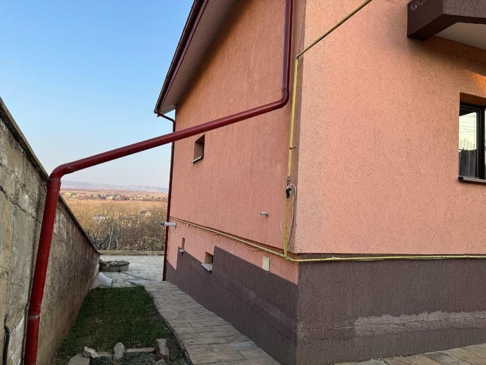 Hlincea, str.Mănăstirii, CIUREA, Iaşi + 1.700 mp teren şi Vilă (D+P+M) - Poză 5