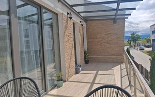 Apartament tip Penthouse cu intrare separată – Șelimbăr, zona Pictor Brana! - Poză 17
