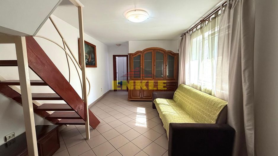 Apartament de vânzare , 75 mp– Zona Școlii 7 - Poză 1