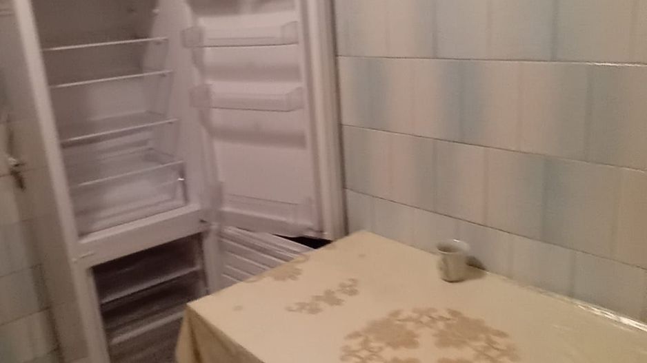 AP. 2 CAMERE CRANGASI, BUCATARIE INCHISA, REABILITAT, METROU 5 MINUTE - Poză 7