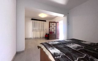 Vanzare casă P+1E cu garaj, beci și 653 mp teren-Valea Voievozilor - Poză 10