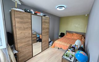 Apartament 3 Camere Complet Renovat si Mobilat, Cetate - Poză 4