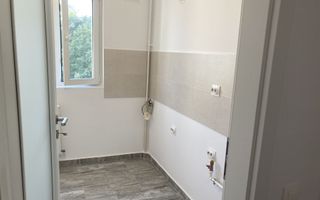 Vanzare Apartament 2 camere 47 mp, bloc reabilitat termic, renovat 2026 - Poză 2