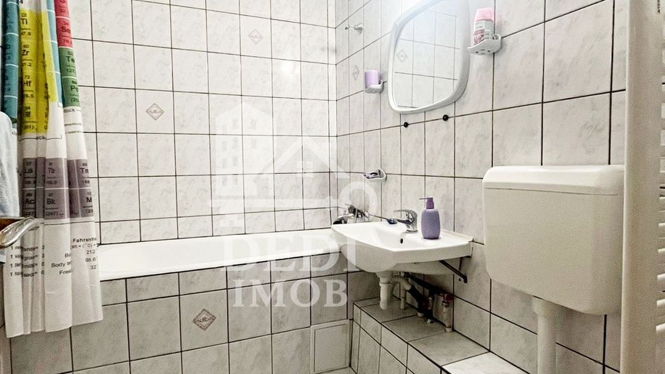 Apartament cu 2 camere de inchiriat zona Decebal, Oradea - Poză 9