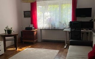 Apartament in vila cu 3 camere, curte proprie si subsol - Andrei Mureșanu - Poză 5