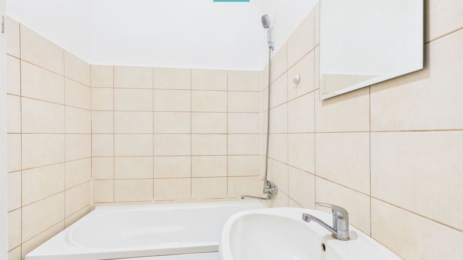 Apartament o cameră zona Podgoria - Poză 8