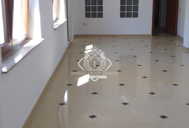 Domenii I Casa 4 camere - Poză 2