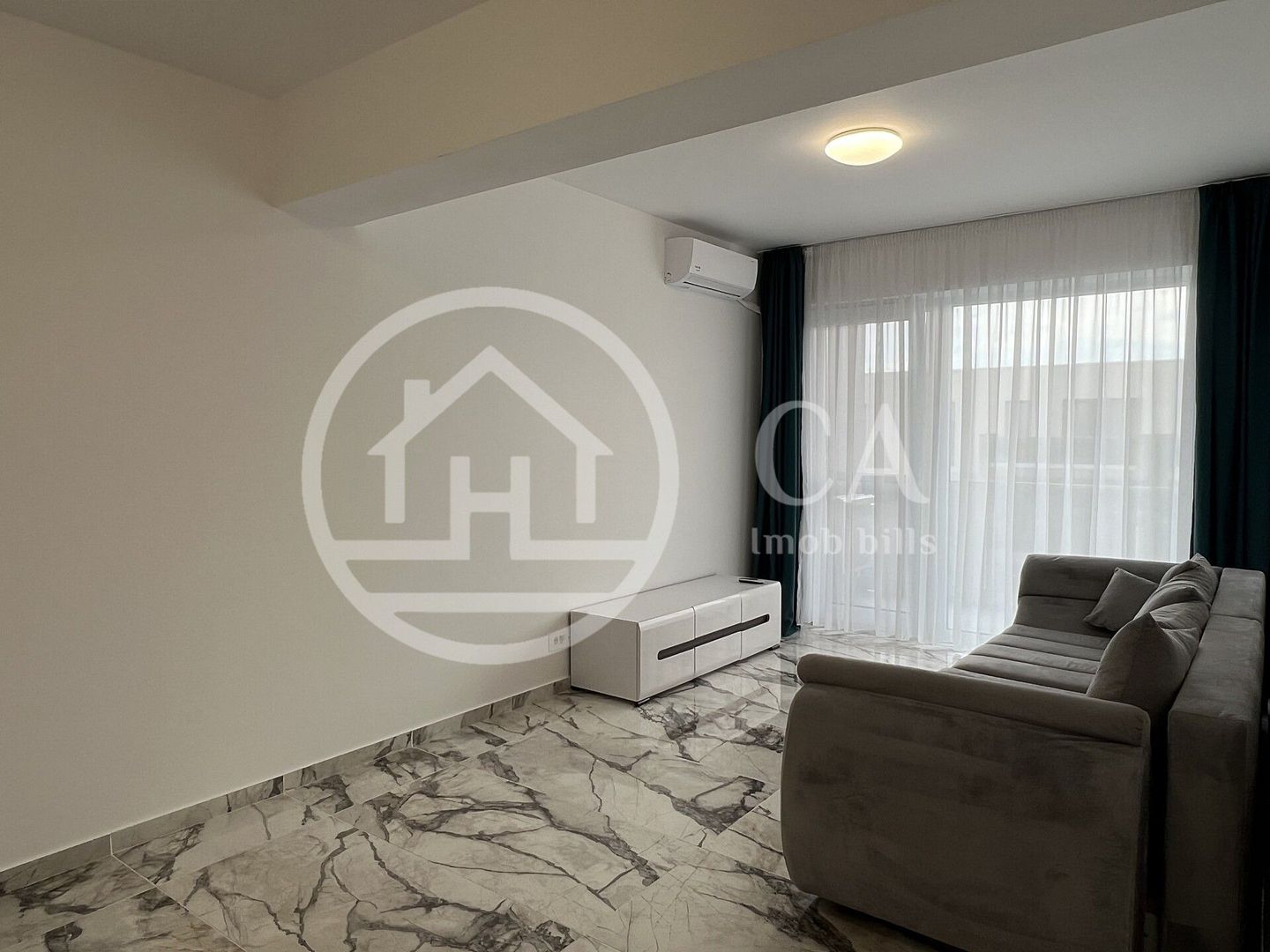 Apartament cu 3 camere de inchiriat in Prima Arena, Oradea - Poză 2