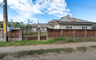 Casă cărămidă 80 mp, teren 1000 mp, colț, 7 km de Roman, Trifești - Poză 17