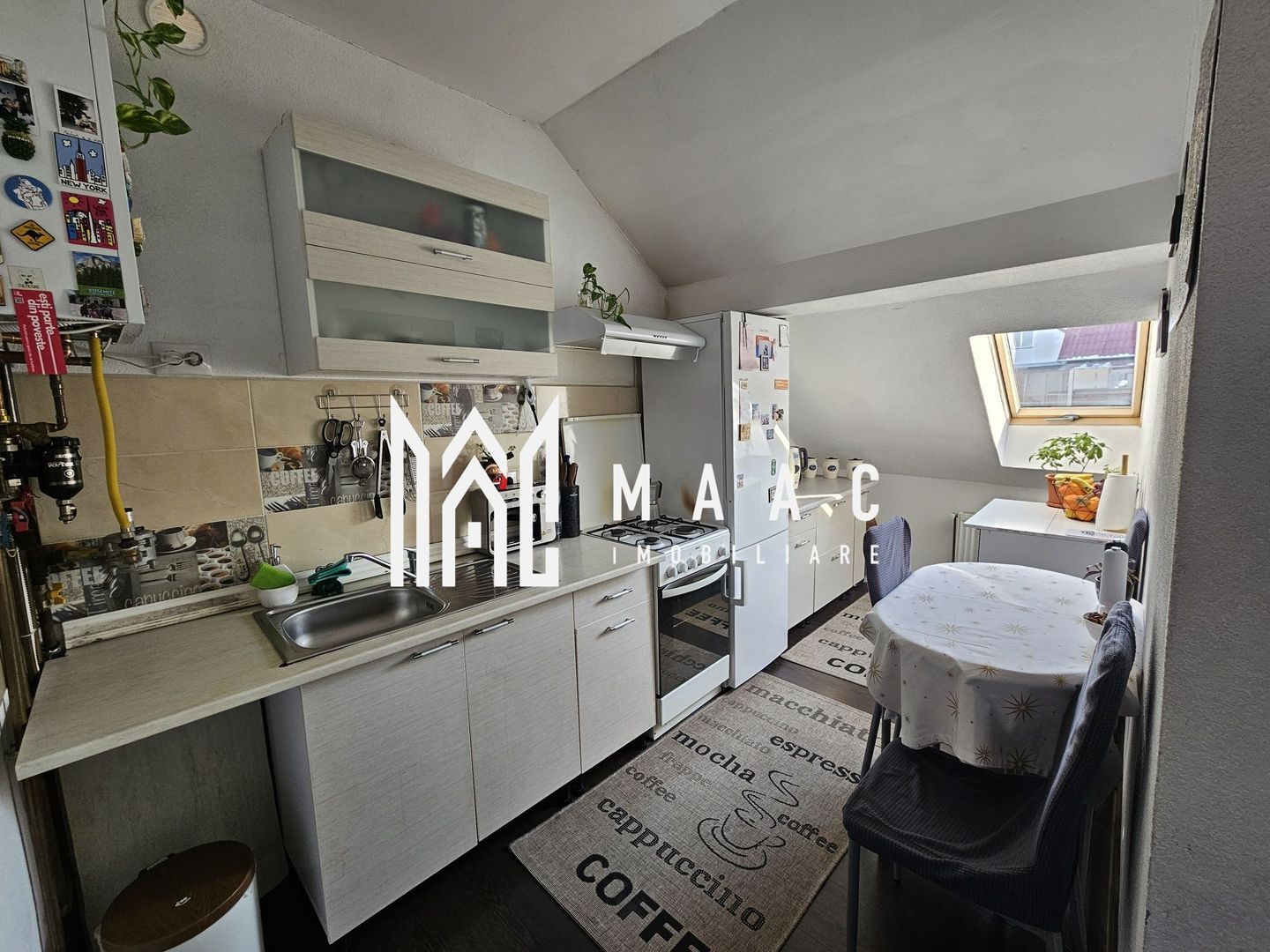 Apartament 2 Camere I Decomandat I Zona Turnisor - Poză 2