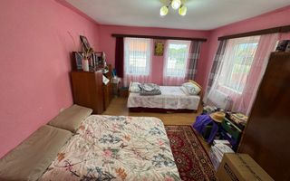 Casa individuala in Arpasu de Sus, teren mare, partial renovata - Poză 6
