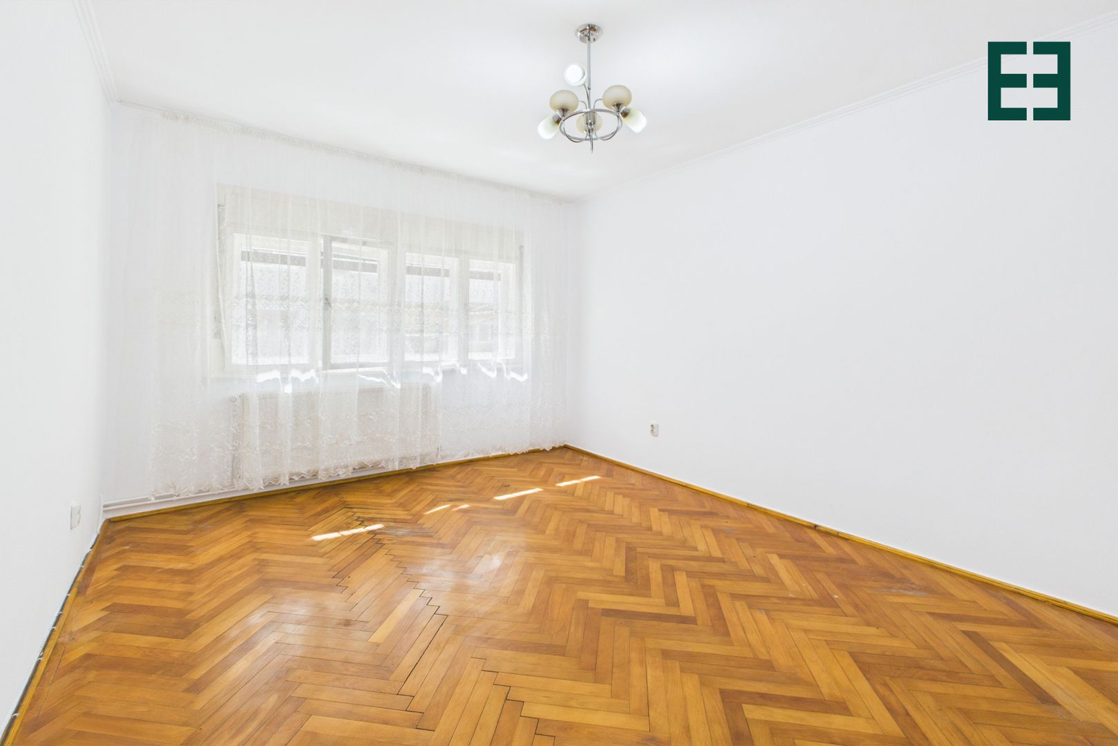 Apartament cu 3 camere parter zona Aurel Vlaicu - Arad - Poză 12