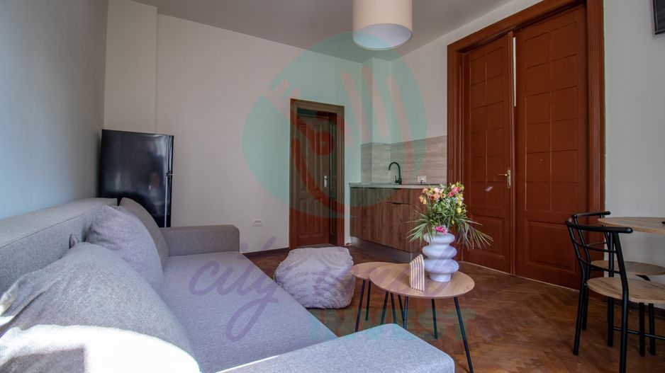Vila interbelica AIRBNB "la cheie" - Poză 5