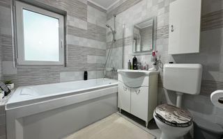 Casa de vanzare, 4 camere, 2 bai, mobilata-utilata, 234 mp teren - Poză 9