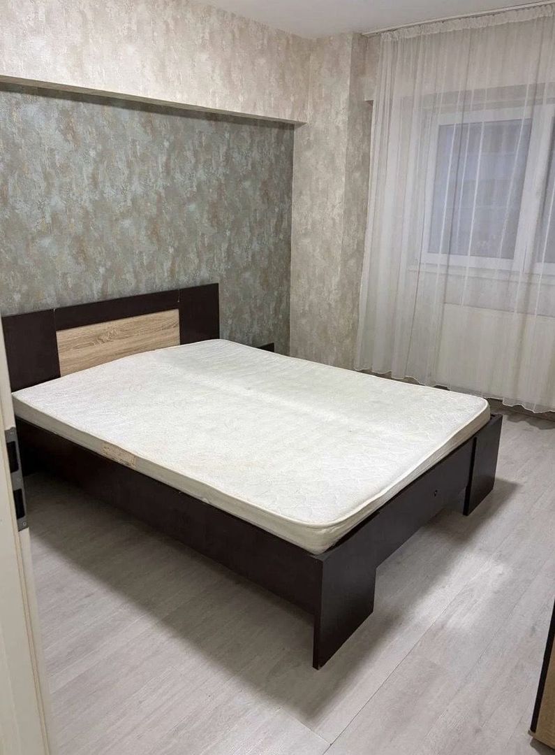 AP. 3 CAMERE- COLENTINA, BLOC REABILITAT, MOBILAT/UTILAT MODERN - Poză 3