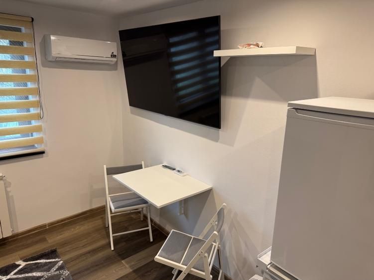 Soarelui-Cerna | 1 Camera | Recent renovata | Etaj 2 | Mobilat si Utilat - Poză 2