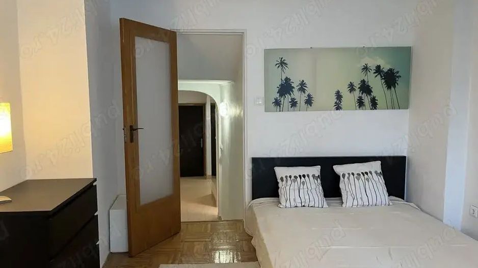 De inchiriat apartament 2 Camere Romana - Poză 1