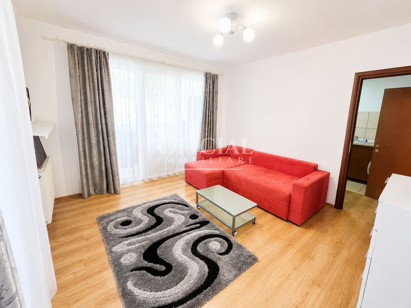 Apartament 2 camere | 3 Balcoane | Utilat | Zona Eroilor | Floresti - Poză 1