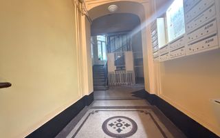 Spatiu, lumina si eleganta intr-un apartment interbelic - Poză 18