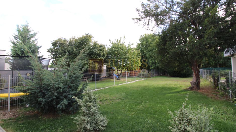 Zona Lipovei, casa 4 camere + 3 bai, curte proprie. - Poză 28