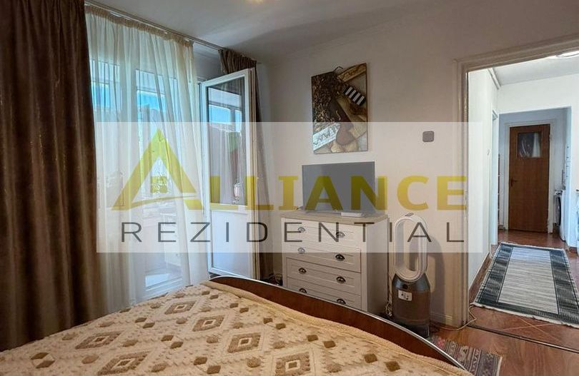 APARTAMENT 4 CAMERE SI 2 BAI DE VANZARE - ZONA METROU 1 DECEMBRIE - Poză 2