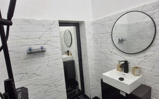 50ooo euro apartament modern. liber cu 2 camere la curte 42, 5 mp - Poză 13