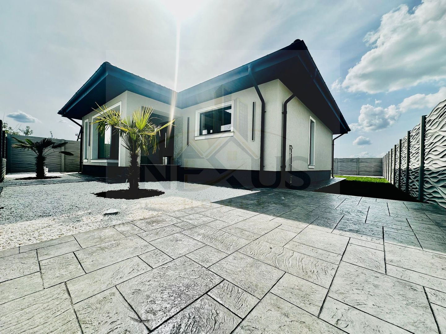 Casa individuala | Teren 375 mp | 4 camere - 2 bai - Terasa - Poză 1