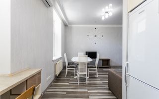 Chirie, apartament, 2 camere, bul. Ștefan cel Mare și Sfânt, Centru - Poză 4