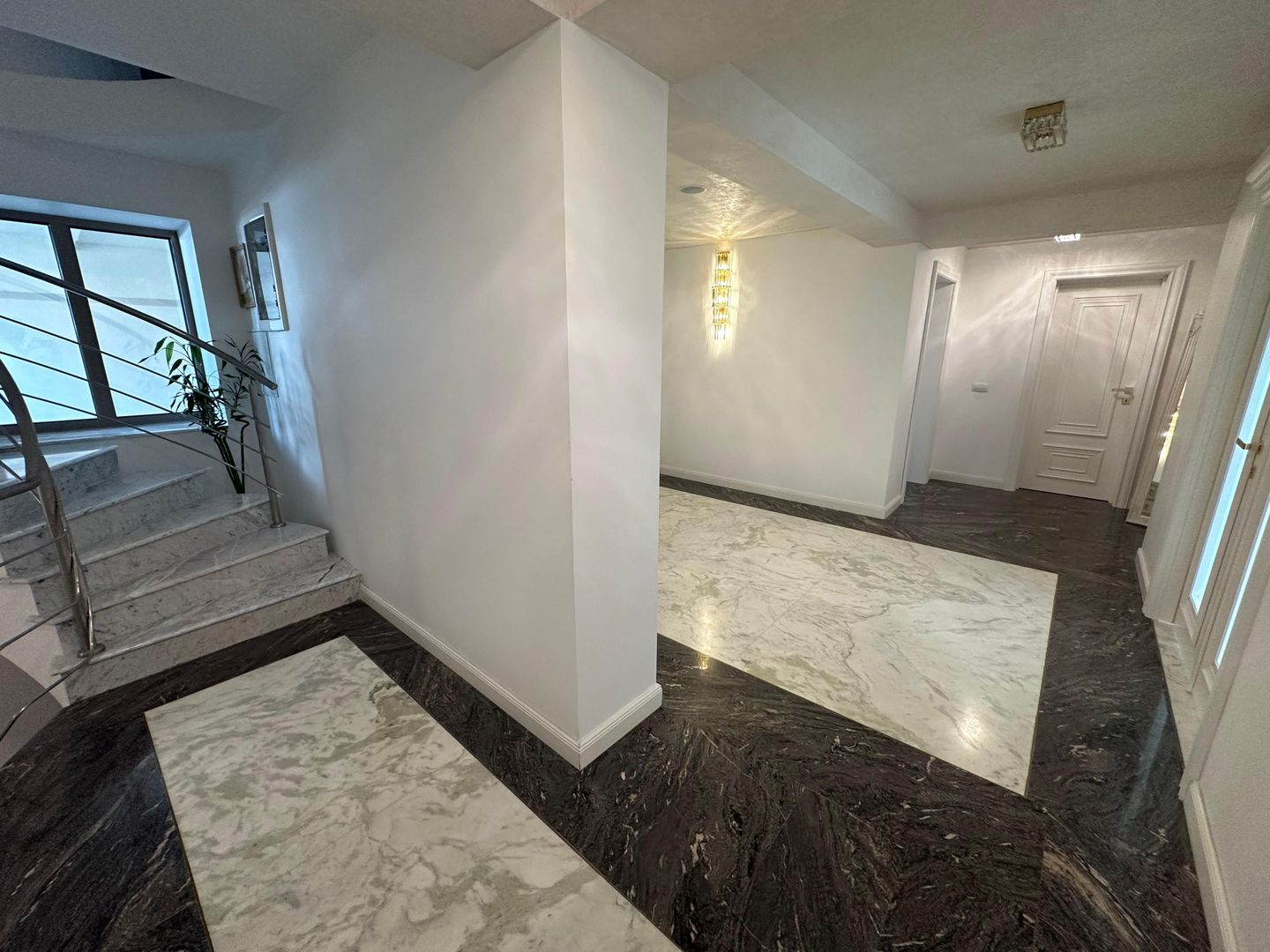 Vila Eleganta cu Piscină și Finisaje Premium în Zona Rezidentiala Iancu Nicolae - Poză 6