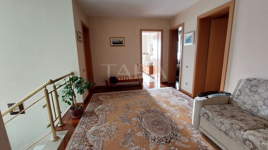 Casă cu 5 camere. de vânzare in Floresti, zona Parcului Poligon. - Poză 18