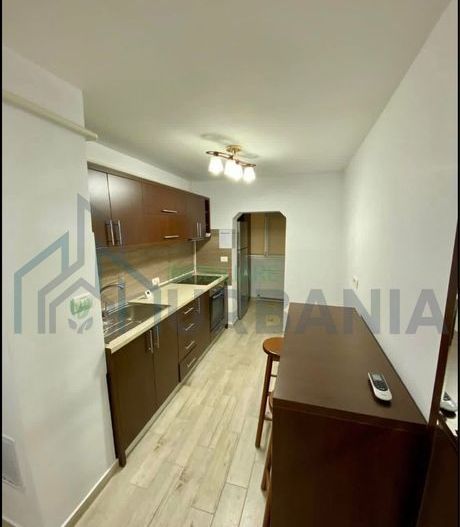 Spatiu birouri /Apartament 2 camere de închiriat spate tribunal Iasi - Poză 2