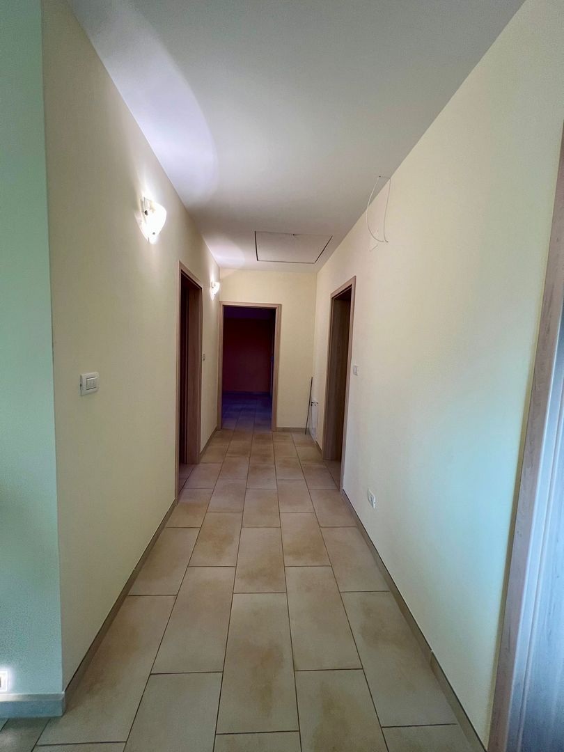 Casa Superba, zona linistita Giroc - Poză 11