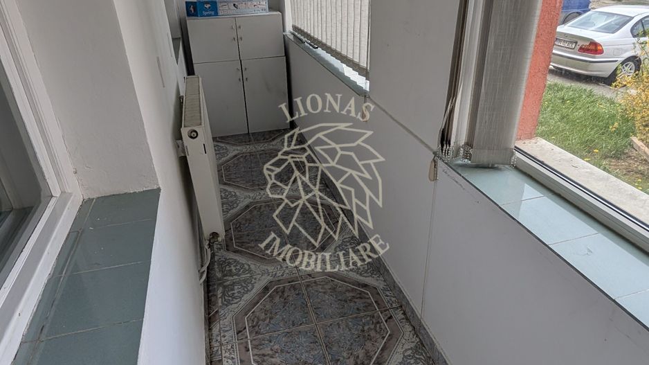 Apartament 4 camere 100 mp-balcon-parcare-beci-Central - Poză 7