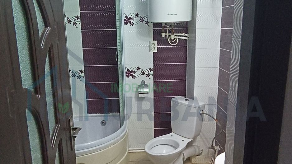 Vila de inchiriat pentru petreceri private - 4 camere, 3 bai, zona Bucium, Plopii Fara Sot, Iasi - Poză 5
