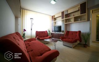 Apartament superb, ultracentral, 3 camere, centrala proprie si 2 locuri parcare - Poză 3