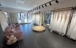 Spatiu comercial/birouri, zona buna, circulata, cladire moderna - Poză 3